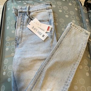 *NWT* Stradivarius Skinny Jeans
